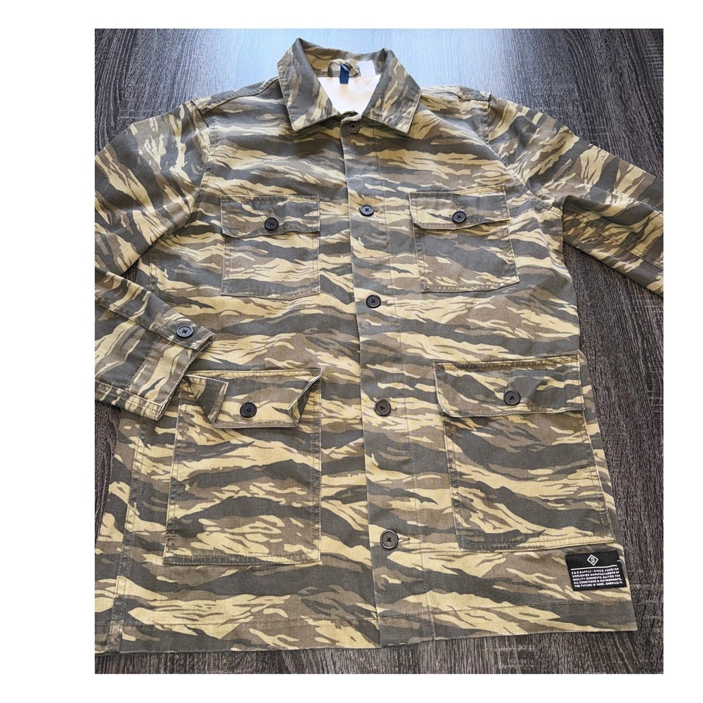 H&M Divided Camo Utility Jacket Men Size Medium Button Up Long Sleeve Cotton